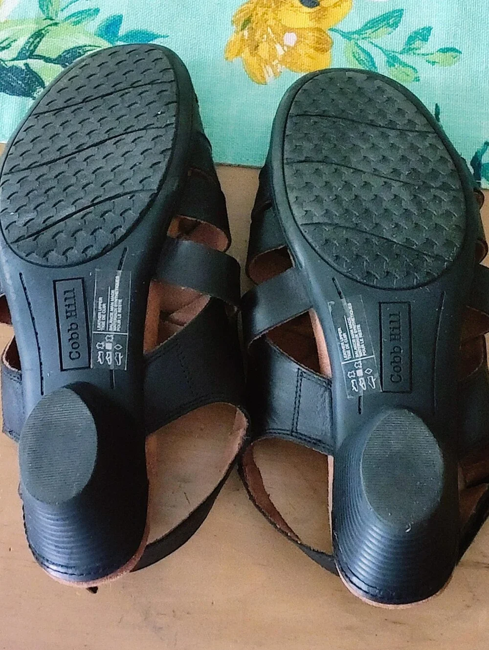 Cobb Hill - 12M - Comfort Wedge Black Leather Slingback Sandal